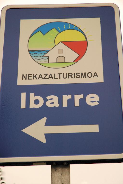 Agroturismo Ibarre Anzuola ภายนอก รูปภาพ